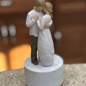 Willow Tree- “Promise” Beautiful Statue Music Box